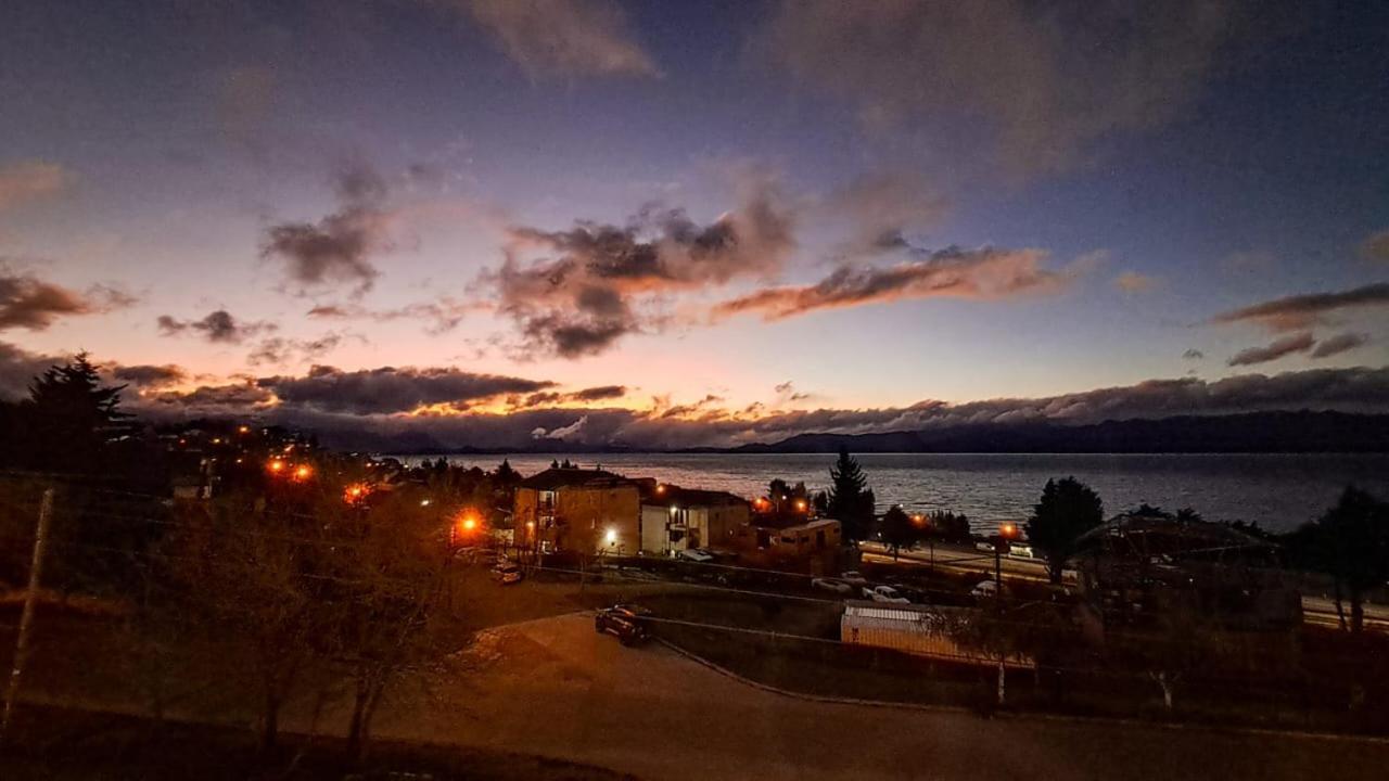 Dpto Tipo Cabana Con Vista Al Lago Apartment San Carlos de Bariloche Exterior photo